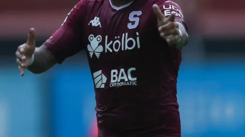 Un escándalo desembocó en su salida de Saprissa.
