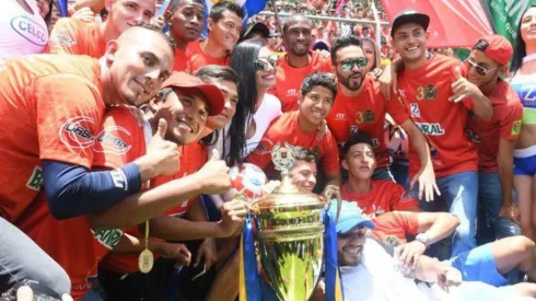Salió campeón en Municipal, lo creían retirado y ahora firmó con el equipo menos pensado de Guatemala
