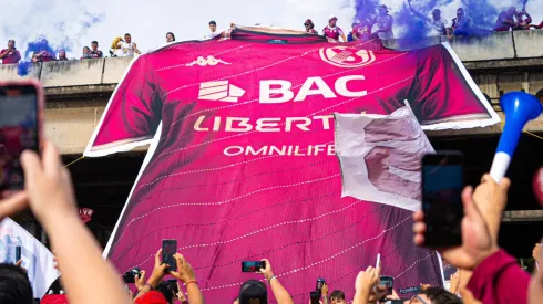 Problemas en Saprissa con un ex campeón.
