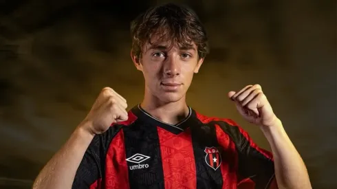 Alajuelense tiene una joya de 17 años.
