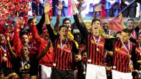 Ex Alajuelense se dedicó a la gastronomía.
