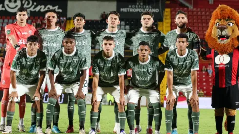 El fútbol le da revancha a un ex manudo.
