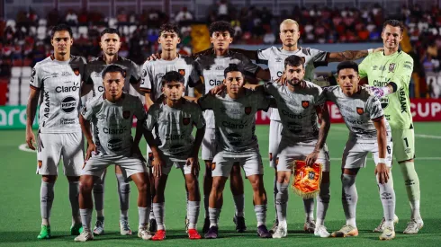  “Hay jugadores que no quieren”: Figura de Águila no se guarda nada y lanza fuerte crítica a sus compañeros 
