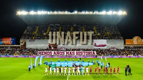 Unafut arremete contra Saprissa. (Foto: Saprissa)
