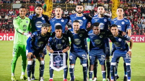 Motagua sacó una miníma ventaja en la casa de Alajuelense.
