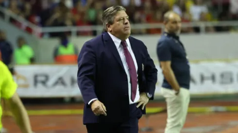 Miguel Herrera tomó una fuerte decisión. (Foto: Diario Extra)

