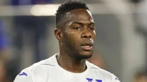 Maynor Figueroa regresa a jugar tras haberse retirado del fútbol.
