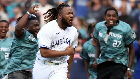 Vladimir Guerrero Jr. venció a Randy Arozarena se coronó campeón del Home Run Derby 2023 para hacer historia en MLB.
