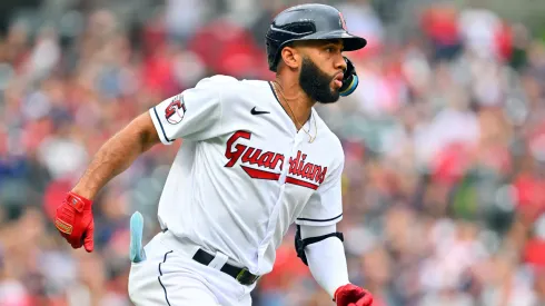 Dodgers tiene nuevo aracorto tras cambio con Guardianes.
