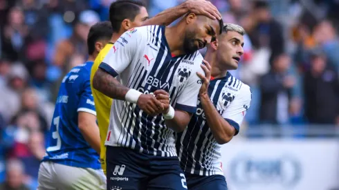 Rodrigo Aguirre fue el encargado de fallar un penal más para los Rayados y la maldición sigue estando presente. Foto: Imago7
