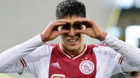 Edson Álvarez se vio involucrado en una polémica en el partido del Ajax contra NEC Nijmegen.
