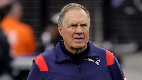 Bill Belichick es el entrenador histórico de New England Patriots.
