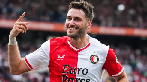 Santi hizo un golazo en el amistoso del Feyenoord – @Feyenoord
