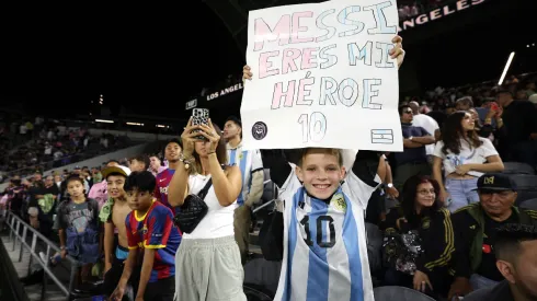 Locura por ver a Messi e cada partido
