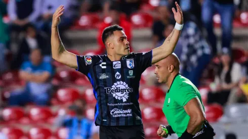 Pablo Barrera marcó un doblete en el triunfo de Querétaro sobre San Luis. | Imago7

