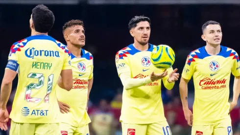 América tendría dos bajas ante Chivas Dos Santos y Valdés
