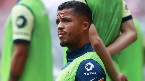 Giovani dos Santos regresaría a Europa.
