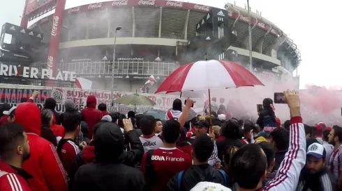 Miles de hinchas de River le mostraron al mundo su pasión.
