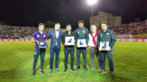 Todo el campus de Maldonado se unió para aplaudir al técnico de River.
