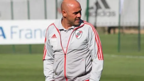 Luigi Villalba, DT de la Reserva de River.
