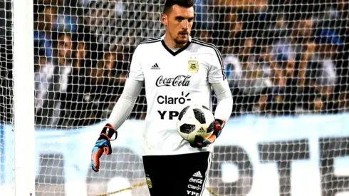 Franco entrenó diferenciado por una molestia en el aductor