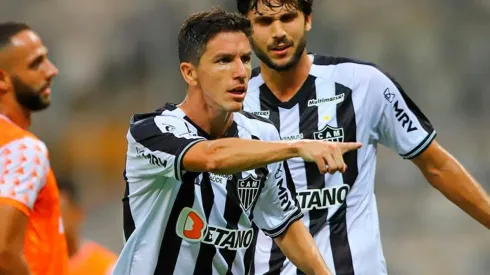 Nacho Fernández tuvo su debut soñado en la victoria de Atlético Mineiro sobre Coimbra.
