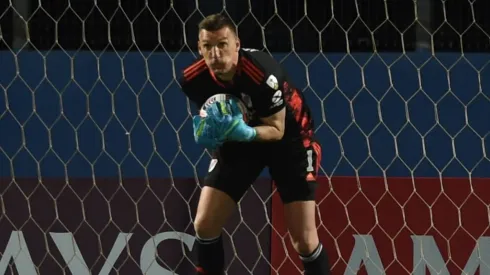 El arquero salvó el arco de River sobre el final con una gran atajada en un mano a mano.
