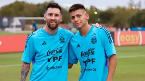Messi y Echeverri.
