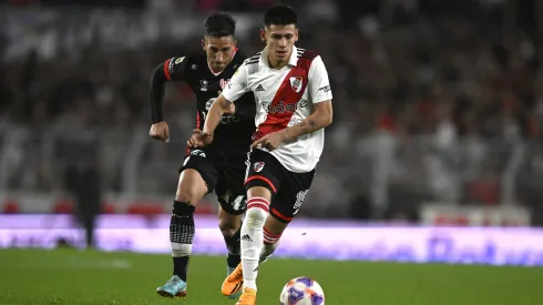 Echeverri hizo su estreno en la Primera de River.
