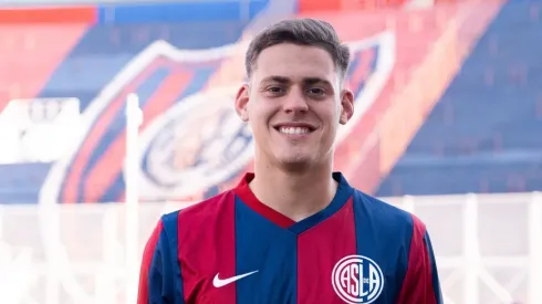 Golazo de Girotti en su debut en San Lorenzo