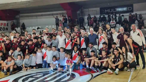 River inauguró el microestadio de básquet
