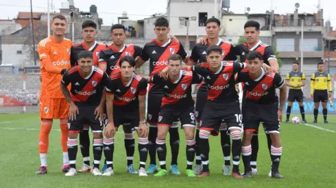 La Reserva de River volvió a perder
