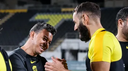 El Muñeco y Benzema, mano a mano en el entrenamiento de hoy.
