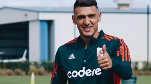 Matías Suárez volvió a entrenar a la par
