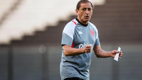 Ramón Díaz seguirá dirigiendo al Vasco Da Gama