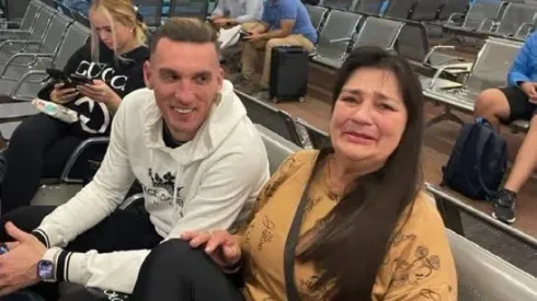 Armani y un momento muy distendido con una fanática.