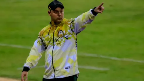 Sarago, técnico de Deportivo Táchira. Foto: Prensa Táchira.
