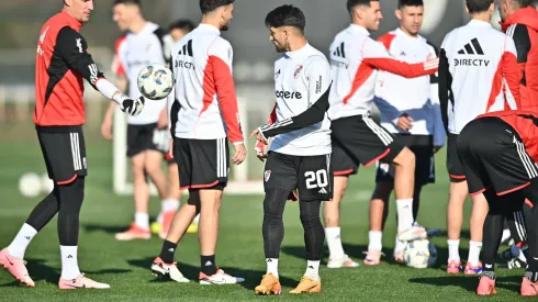 Entrenamiento y asado con dirigentes, el viernes de River.