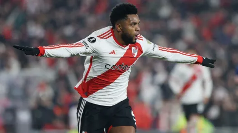 Borja, a puro grito de gol en River.