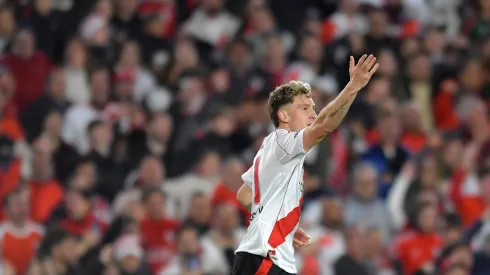 Facundo Colidio adelantó a River.