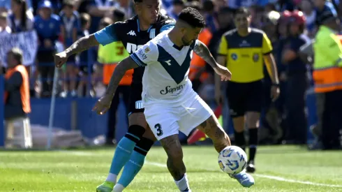 Racing de Avellaneda vs Velez Sarsfield. 
