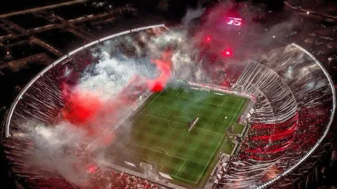 La Conmebol confirmó la final de la Copa en el Monumental.
