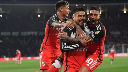 Paulo Díaz y Lanzini, en el centro de la escena