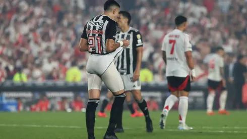 El jugador de Atlético Mineiro que felicitó a River.
