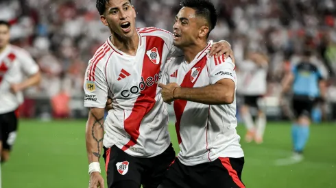 River goleó 3-0 a Barracas
