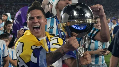 La frase de Juanfer tras ganar la Sudamericana con Racing: "En River..."