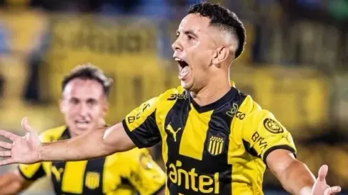 Toluca rechazó la segunda oferta por Fernández.