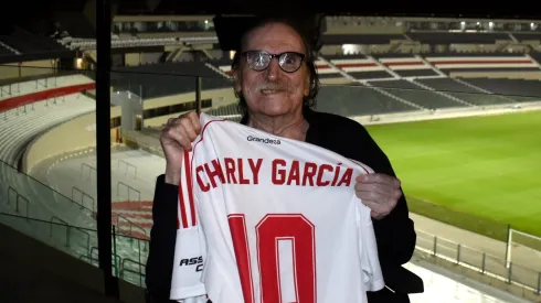 Charly dijo presente en el Monumental.