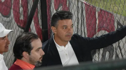 El Muñeco estuvo presente viendo el partido de Reserva.
