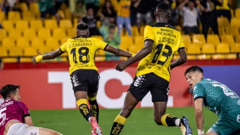 Barcelona aprovechó la localía en el debut copero.